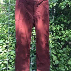 Arc'Teryx Women's Hiking Pants Size 8 Maroon